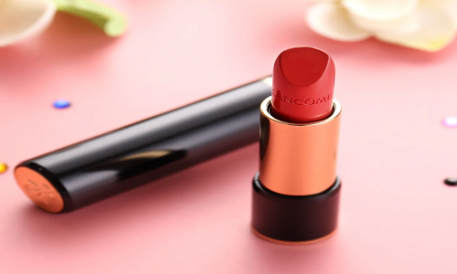 美妝類(lèi)目老店鋪，年銷(xiāo)售500萬(wàn)